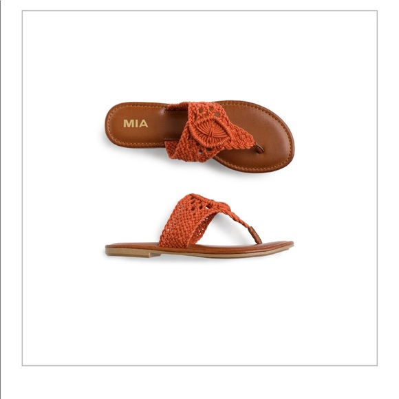 mia donna macrame sandal